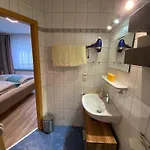 Gaestehaus Manfred Christoffel 3* Kröv