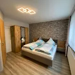 Gaestehaus Manfred Christoffel فندق مبيت وإفطار Kröv