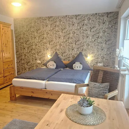 Bed & Breakfast Gaestehaus Manfred Christoffel 3*